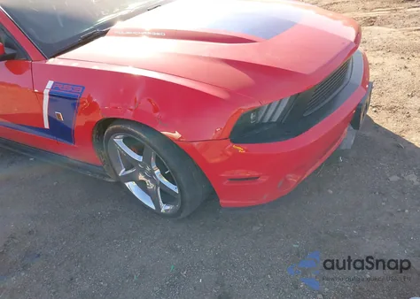 2012 Ford Mustang Gt Premium z USA, uszkodzony, nr VIN 1ZVBP8CF9C5227016